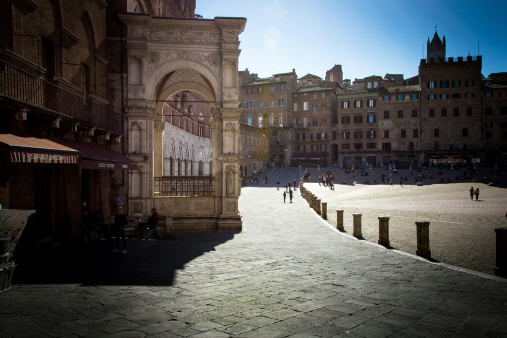 Siena La cappella di Piazza