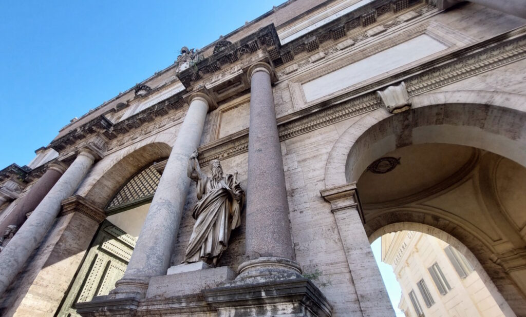 Roma Porta del popolo